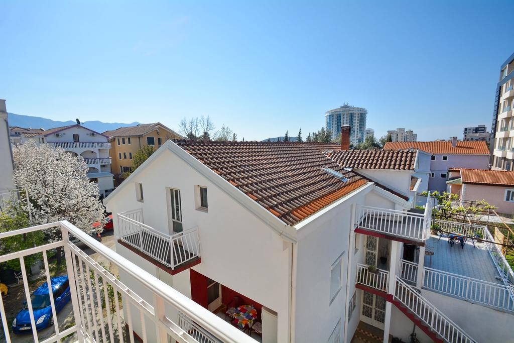 Guesthouse Mb Knezevic Budva Exterior photo