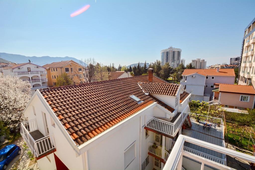 Guesthouse Mb Knezevic Budva Exterior photo